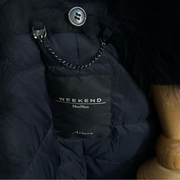 MaxMara Weekend Allure Heavy Padding Black Coat with Fur Women’s Size 8 - Picture 9 of 9